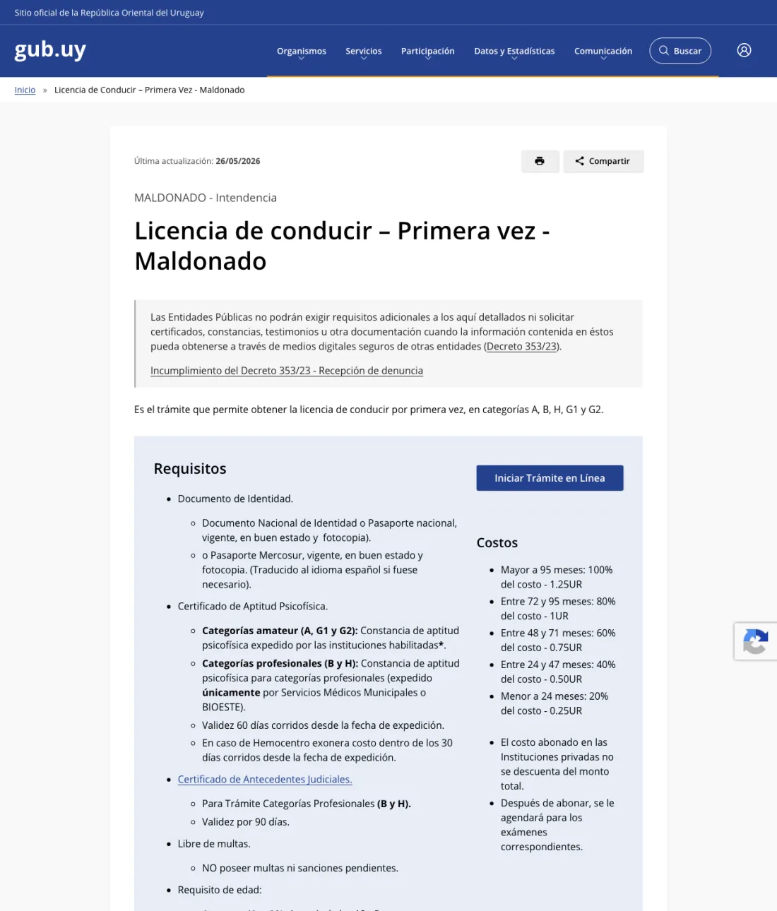 Верх страницы trámite «Licencia de conducir – Primera vez» на gub.uy: заголовок, ведомство и начало списка требований